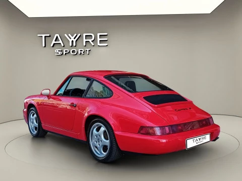 Porsche 911 Carrera 4