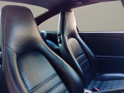 Porsche 911 Carrera 4