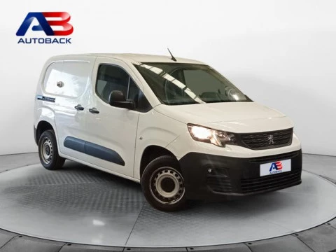 Peugeot Partner Pro Standard 600kg BlueHDi 73kW