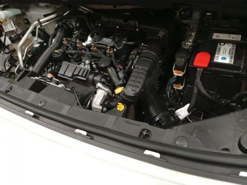 Peugeot Partner Pro Standard 600kg BlueHDi 73kW
