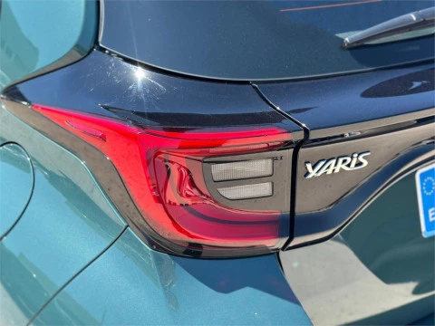 Toyota Yaris ACTIVE PLUS