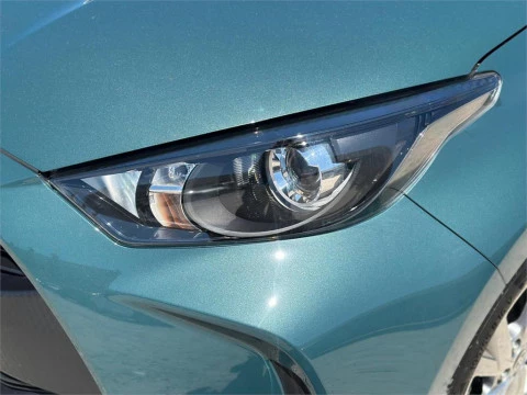 Toyota Yaris ACTIVE PLUS
