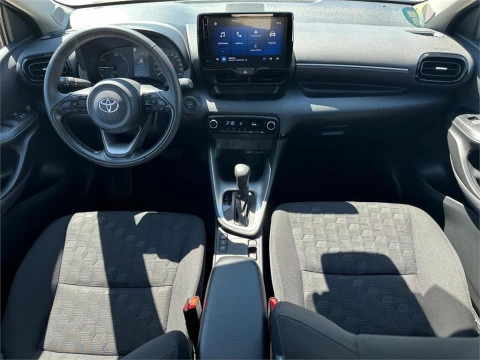 Toyota Yaris ACTIVE PLUS