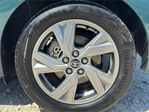 Toyota Yaris ACTIVE PLUS