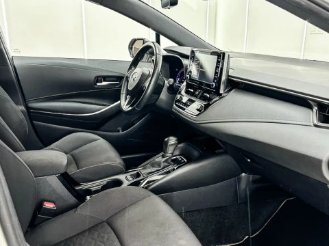 Toyota Corolla 1.8 125H ACTIVE TECH E-CVT