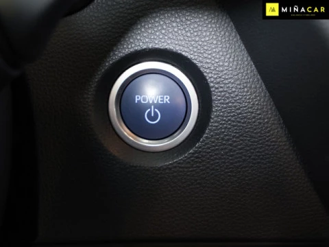 Toyota Corolla 1.8 125 Hibrido Active Tech E-CVT Sedan 90 kW (122 CV)