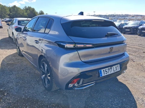 Peugeot 308 5P Allure BlueHDi 130 S&S MAN