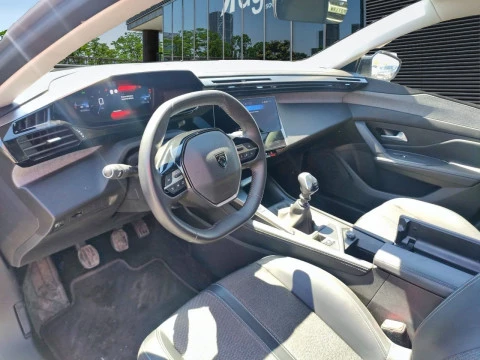 Peugeot 308 5P Allure BlueHDi 130 S&S MAN