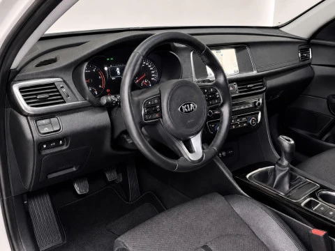 Kia Optima 1.7 CRDi 136CV Drive