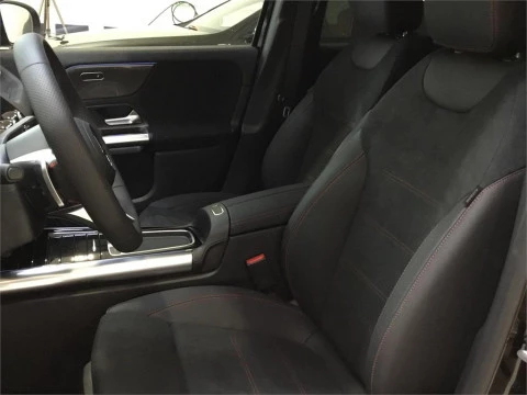 Mercedes-Benz GLA 200 D