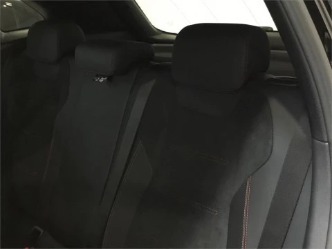 Mercedes-Benz GLA 200 D