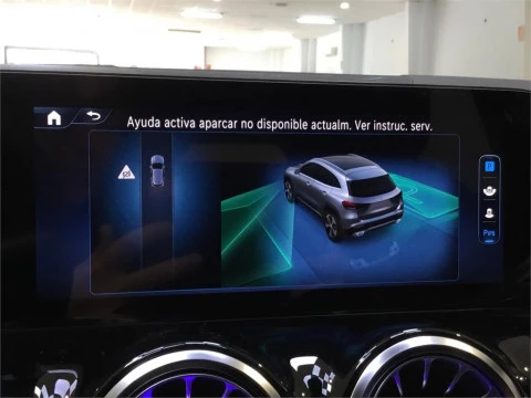 Mercedes-Benz GLA 200 D