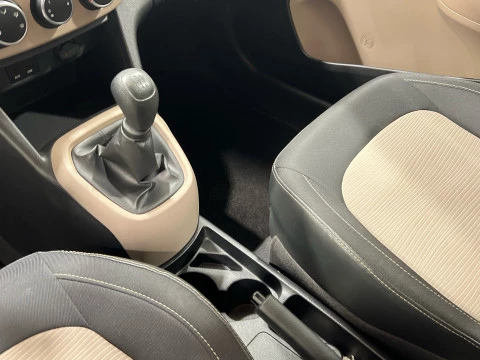 Hyundai i10 1.0 Essence