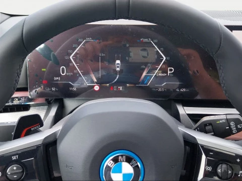 BMW i5 eDrive40