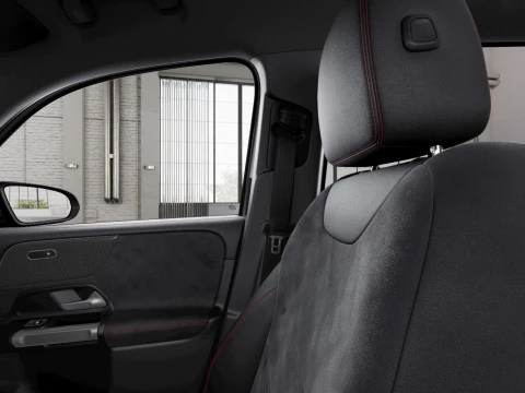 Mercedes-Benz GLB  200 d