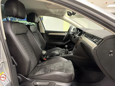 Volkswagen Passat 1.4 TSI ACT Sport 110 kW (150 CV)