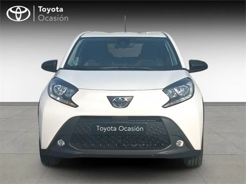 Toyota Aygo X Cross Cross Play