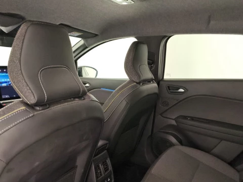 Renault Captur techno Eco-G 100cv (74 kW)