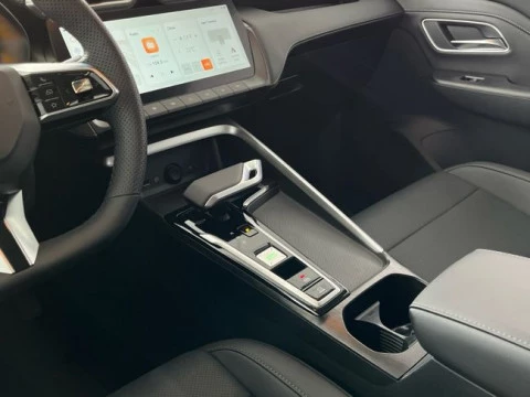 MG ZS Hybrid+ Luxury