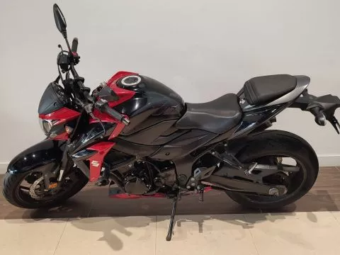 Suzuki GSX S 750 Suzuki GSX S 750