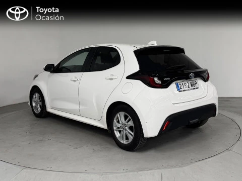 Toyota Yaris 1.5 120H Business Plus