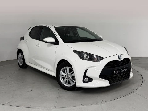 Toyota Yaris 1.5 120H Business Plus