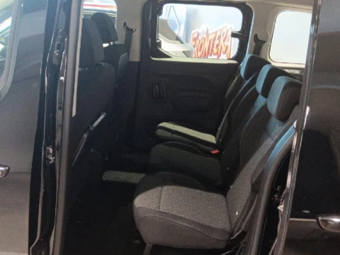 Opel Combo 1.5 TD 74KW SWB 4P Opel Combo 1.5 TD 74KW SWB 4P