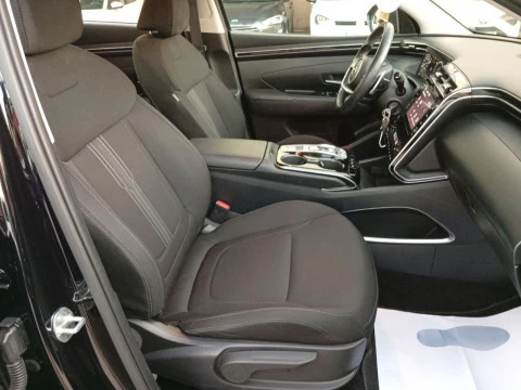 Hyundai Tucson 1.6 TGDI PHEV 195kW Maxx Auto 4X4