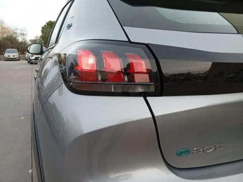 Peugeot e-208 Eléctrico Active