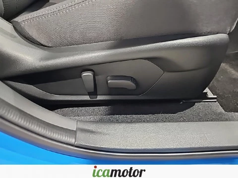 Subaru Crosstreck 2.0i Hybrid CVT Field