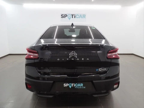 Citroën ë-C4 eC4 electrico 100kW 50kWh Shine