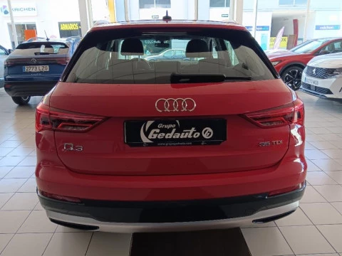 Audi Q3 2.0 35 TDI S TRONIC ADVANCED 5P