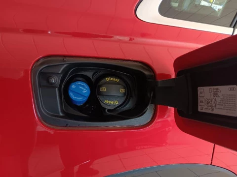 Audi Q3 2.0 35 TDI S TRONIC ADVANCED 5P