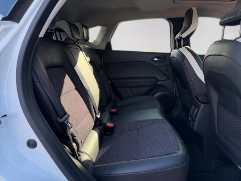 Renault Captur  E-TECH Hibrido Enchufable Fast Track 117kW