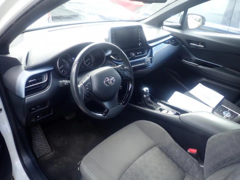 Toyota C-HR 1.8 125H Advance