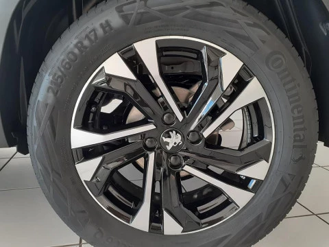 Peugeot 2008 1.2 PURETECH 100 S&S ALLURE PACK 5P