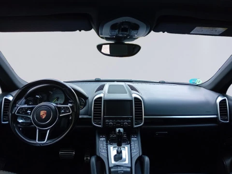 Porsche Cayenne S E-hybrid