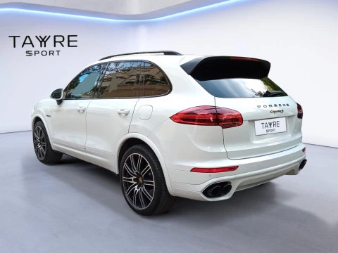 Porsche Cayenne S E-hybrid