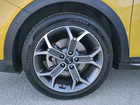 Kia Ceed 1.0 T-GDi 88kW (120CV) Concept