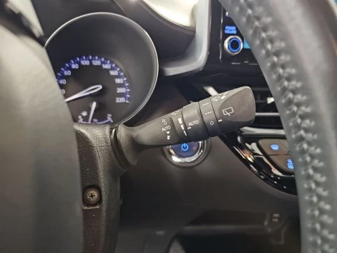 Toyota C-HR 1.8 125H Advance