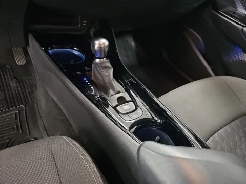 Toyota C-HR 1.8 125H Advance