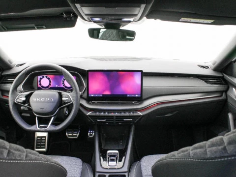 Skoda Octavia COMBI SPORTLINE 1,5 TSI M-HEV 150CV DSG