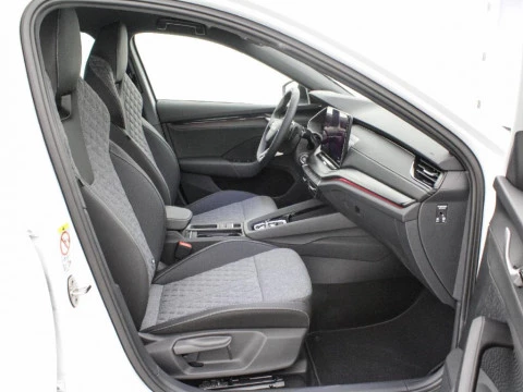 Skoda Octavia COMBI SPORTLINE 1,5 TSI M-HEV 150CV DSG