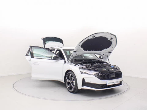 Skoda Octavia COMBI SPORTLINE 1,5 TSI M-HEV 150CV DSG