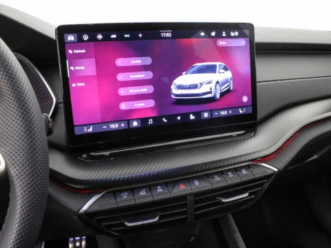 Skoda Octavia COMBI SPORTLINE 1,5 TSI M-HEV 150CV DSG