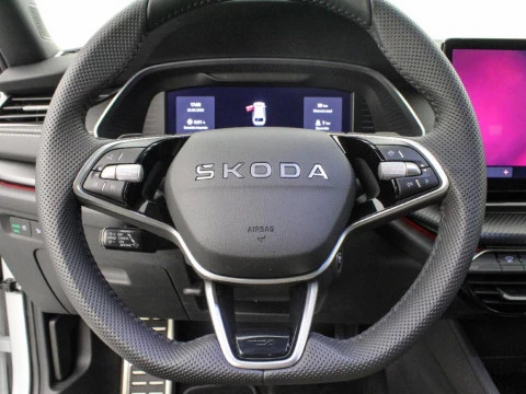 Skoda Octavia COMBI SPORTLINE 1,5 TSI M-HEV 150CV DSG