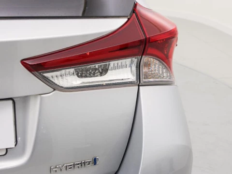 Toyota Auris AU Auris Touring Sports HÝbrido 2015 - 2018