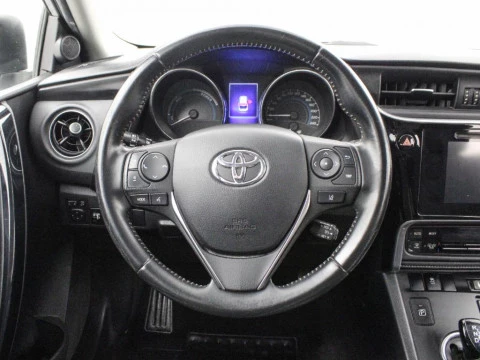 Toyota Auris AU Auris Touring Sports HÝbrido 2015 - 2018