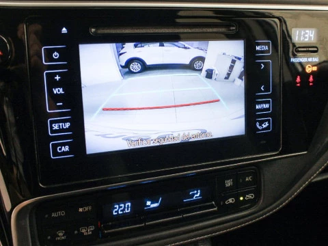 Toyota Auris AU Auris Touring Sports HÝbrido 2015 - 2018