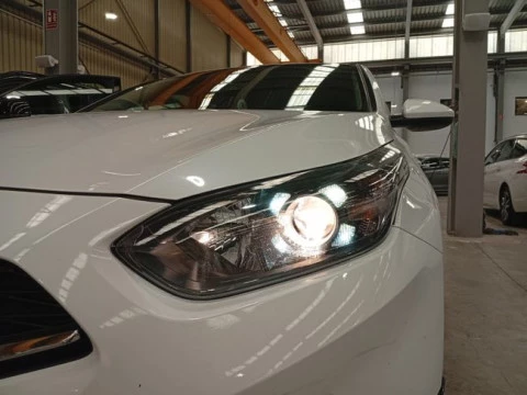 Kia Ceed 1.6 MHEV iMT 100kW (136CV) Concept
